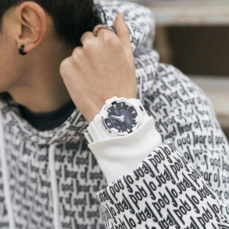 Casio G-Shock GA-700-7A