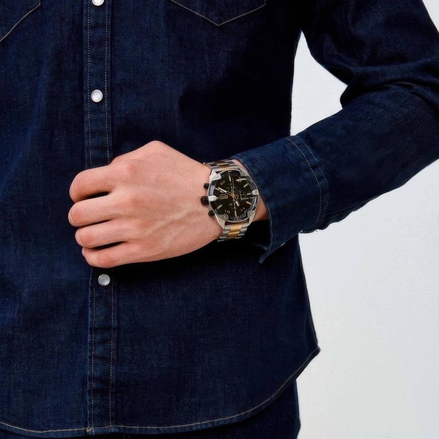 Diesel Spiked DZ4627