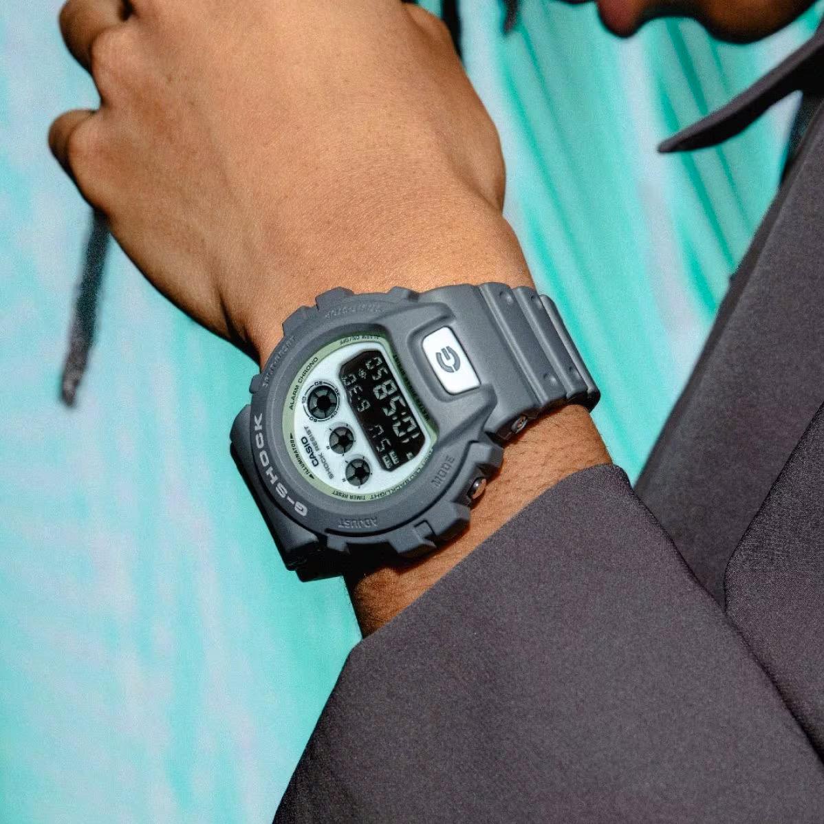 Casio G-Shock DW-6900HD-8E