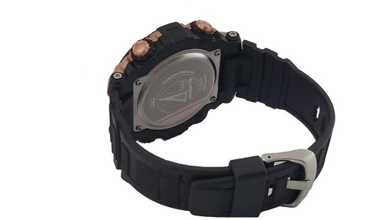 Q&Q Superior M133J004Y