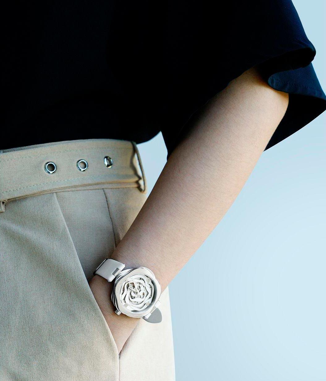 CIGA Design R022-SISI-W1
