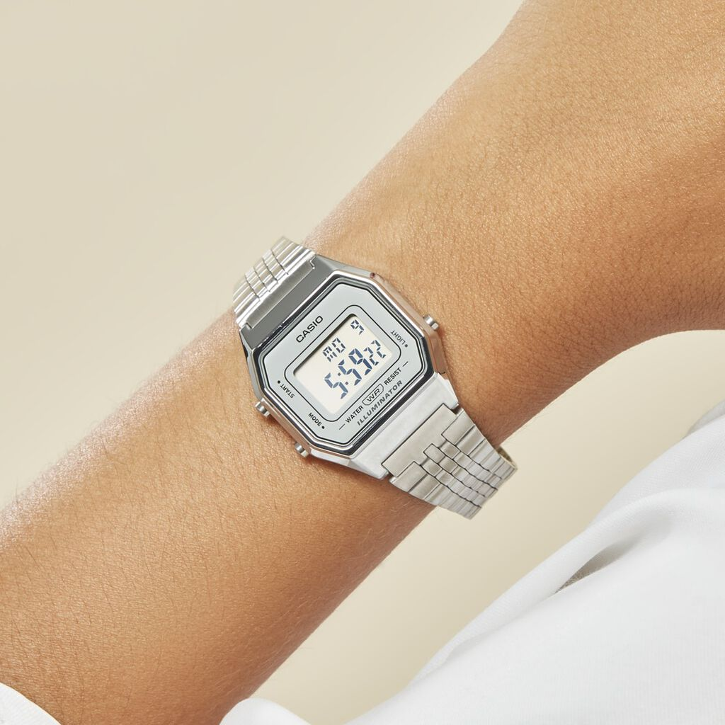 Casio Vintage LA-680WEA-7E