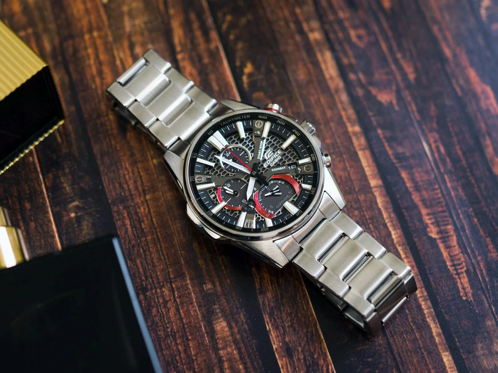 Casio Edifice, СУПЕРЦЕНА EQB-1200D-1A