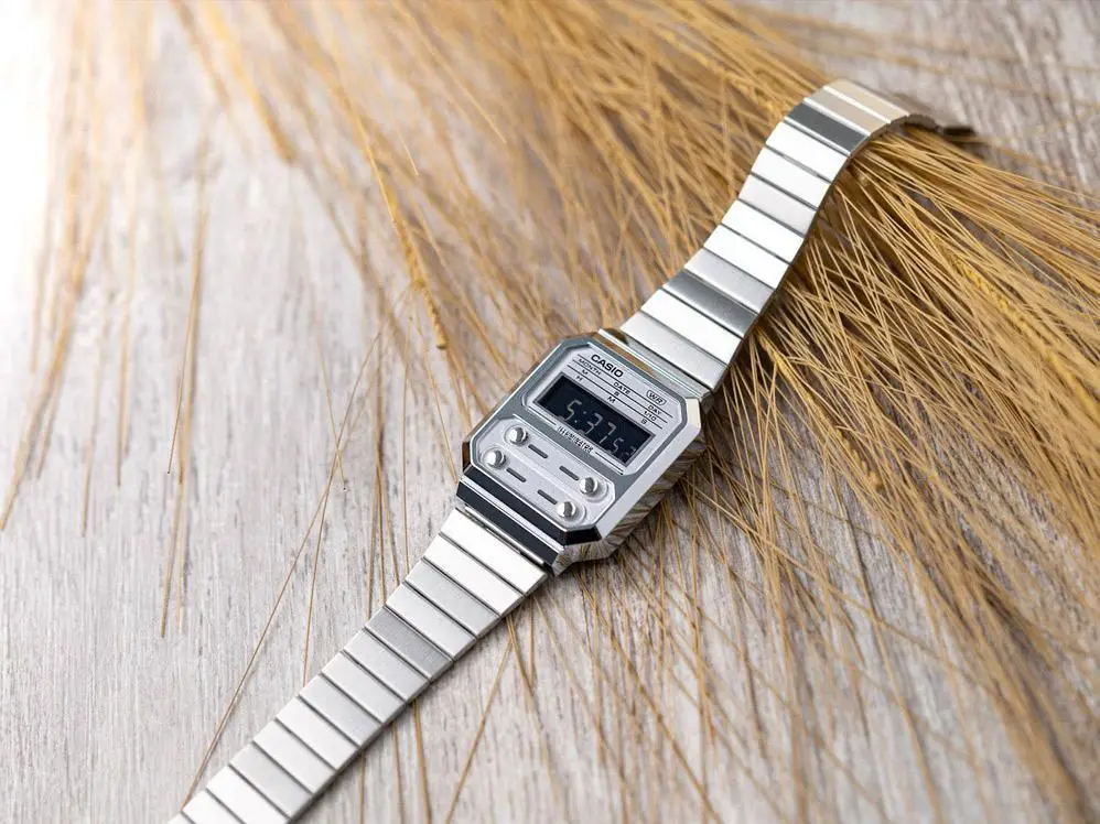 Casio A-100WE-7B