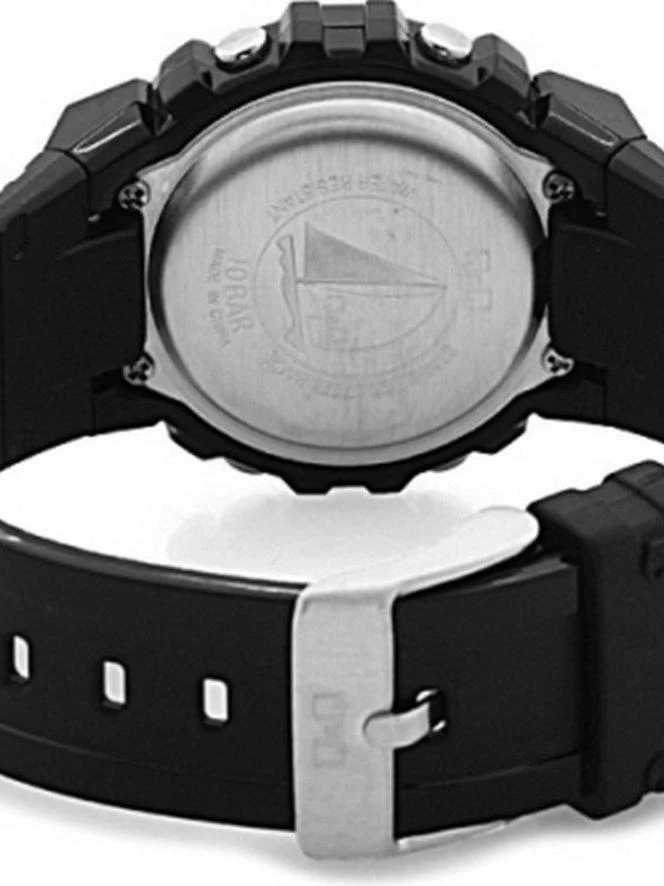 Q&Q Superior M138J001Y