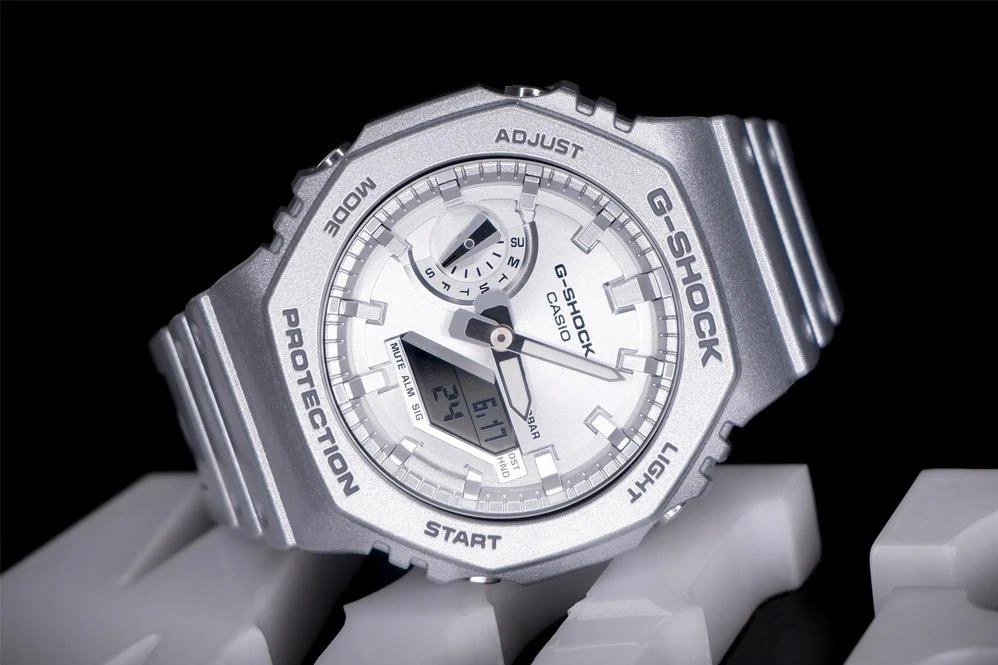 Casio G-Shock GA-2100FF-8A