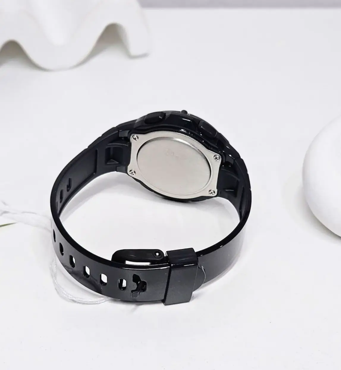 Casio LWS-1200H-1A2