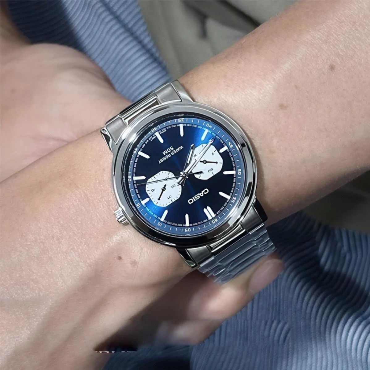 Casio Collection MTP-E335D-2E1
