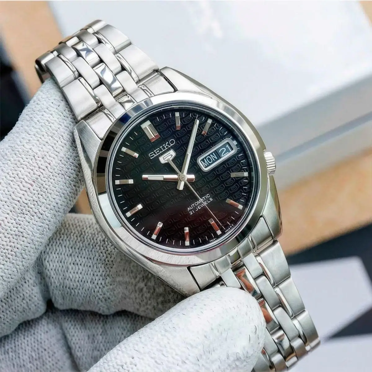 Seiko SNK361K1