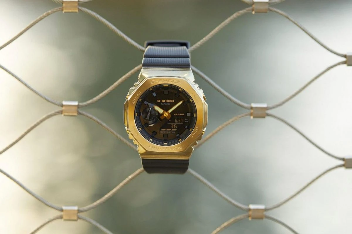 Casio GM-2100G-1A9