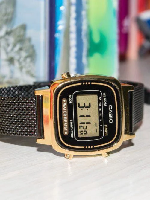 Casio Vintage LA-670WEMB-1E