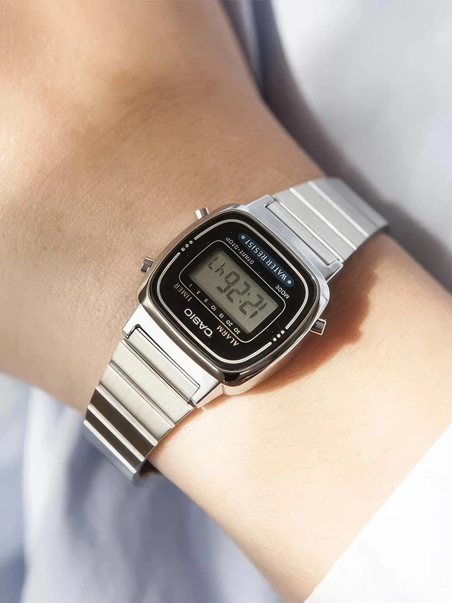 Casio Vintage LA-670WD-1E
