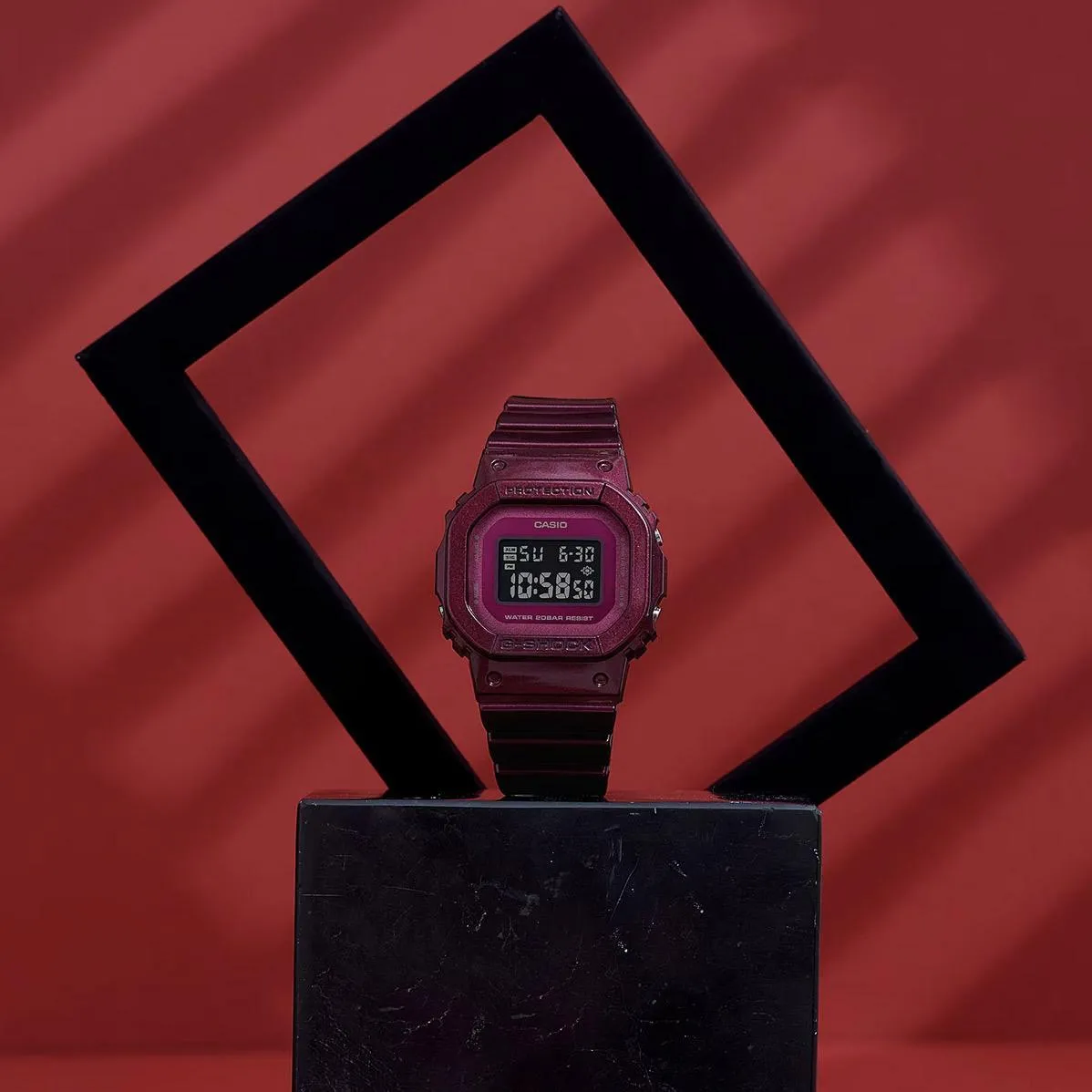 Casio GMD-S5600RB-4E