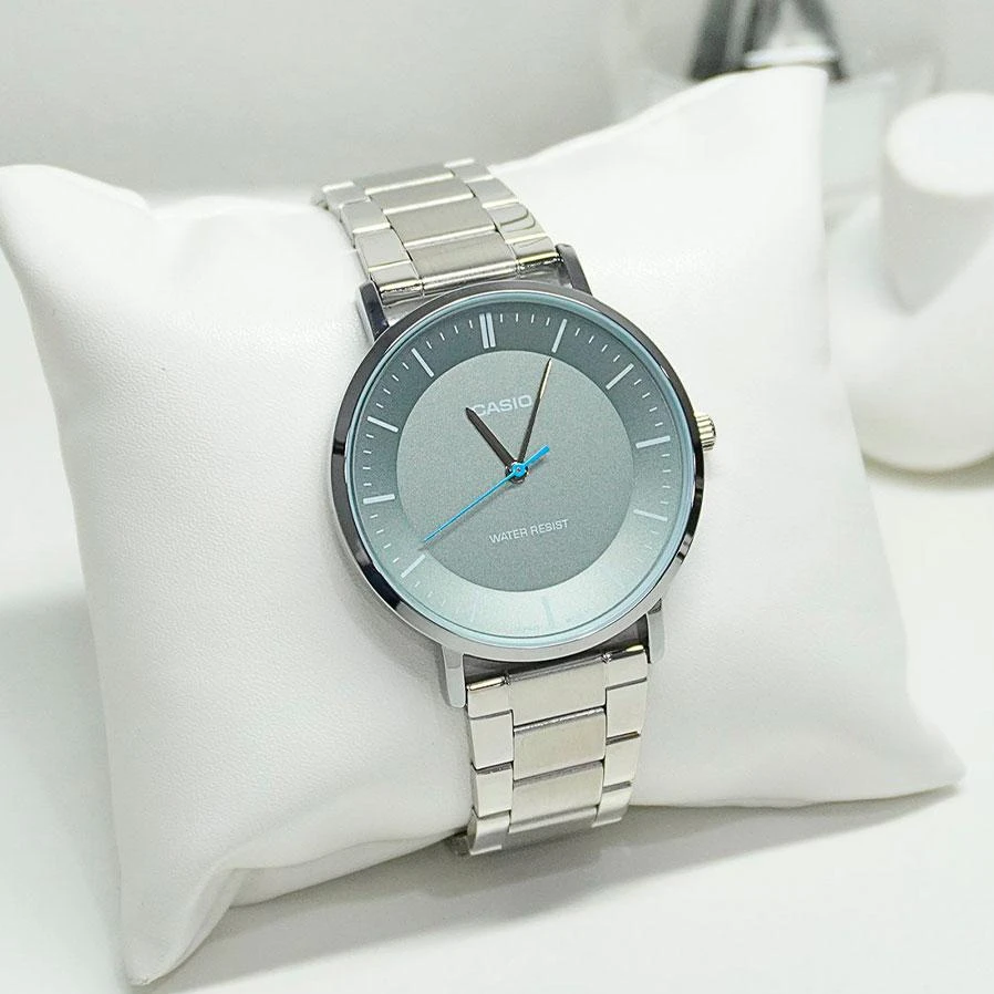 Casio Collection MTP-VT04D-8E