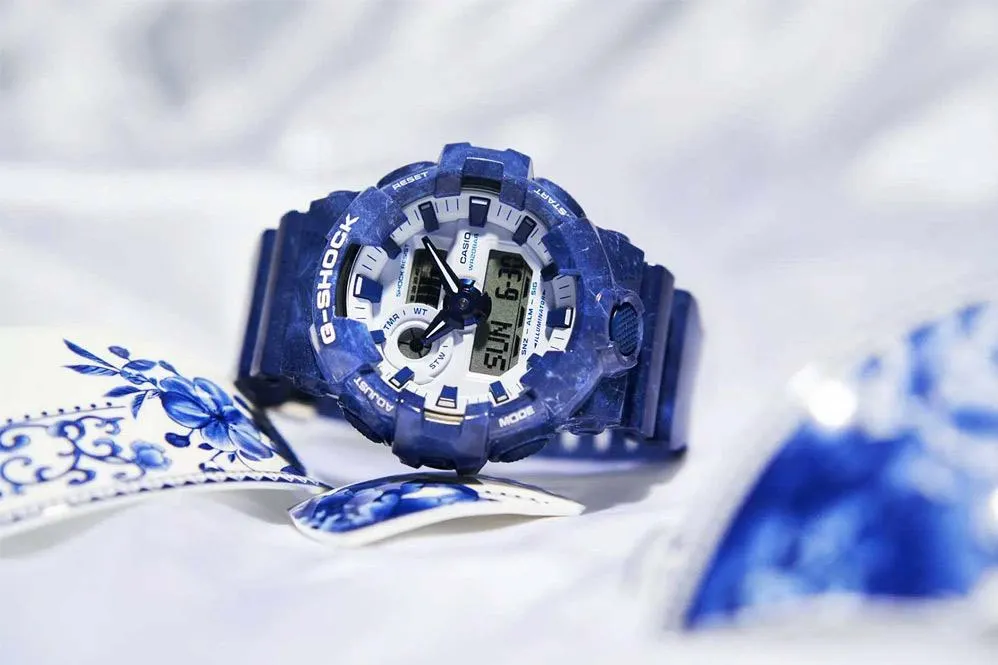 Casio G-Shock GA-700BWP-2A