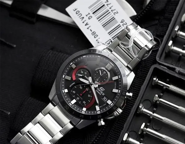 Casio Edifice EFR-571DB-1A1