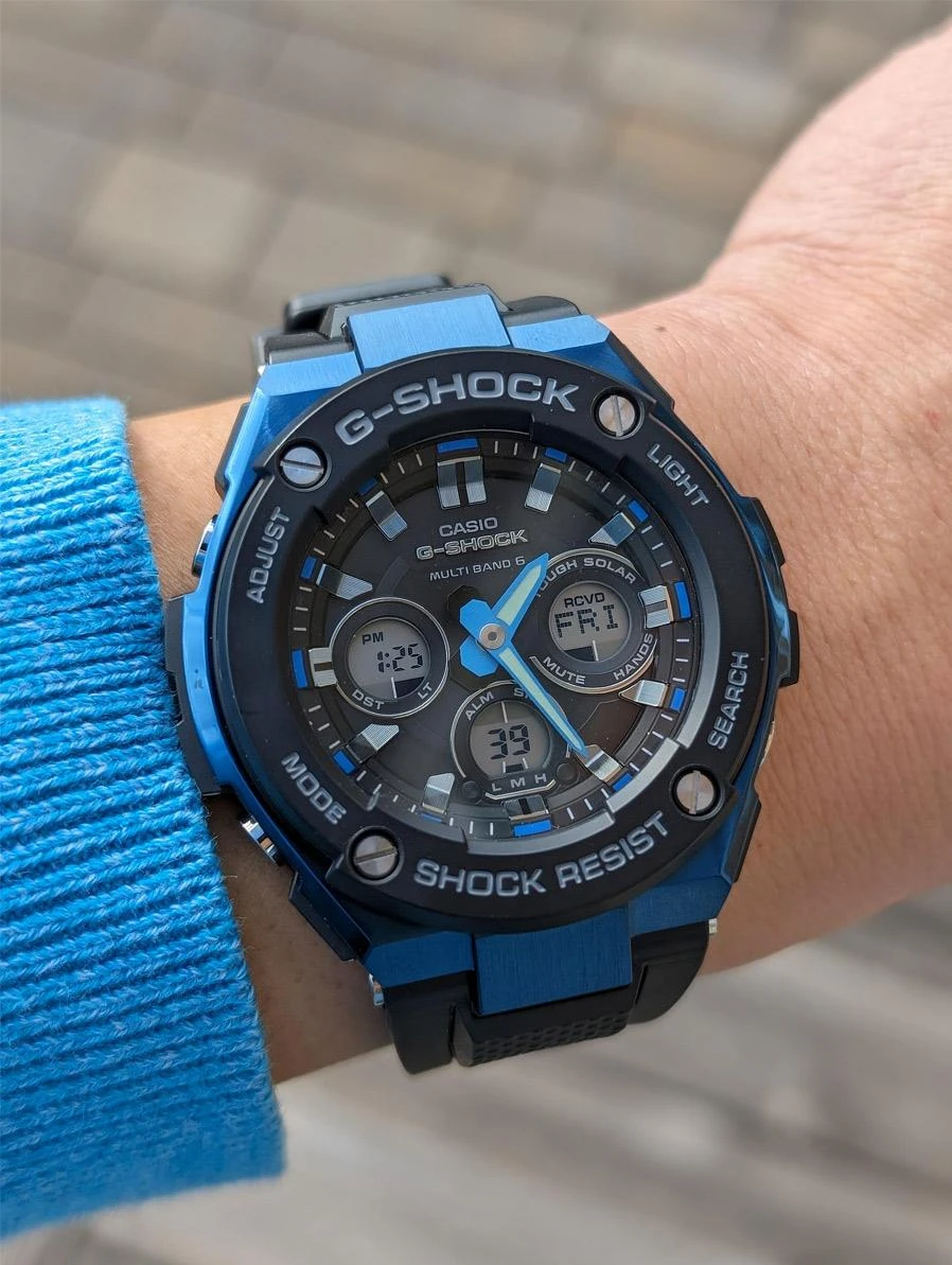Casio G-Shock GST-W300G-1A2