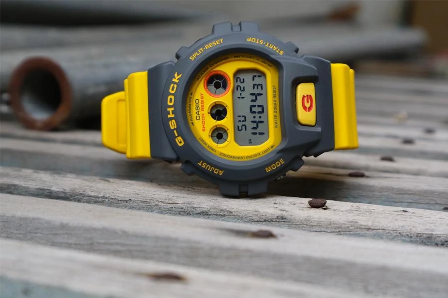 Casio G-Shock DW-6900Y-9E