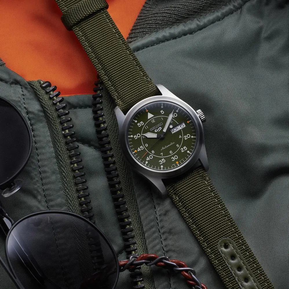 Seiko Seiko 5 Sports SRPH29K1