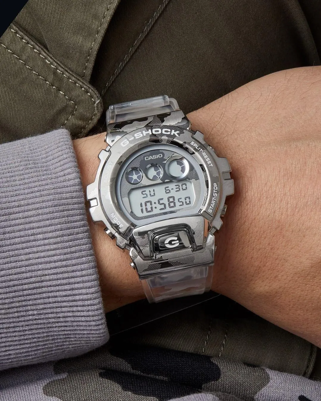 Casio GM-6900SCM-1E