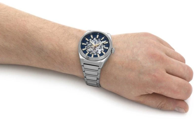 Fossil Everett ME3220