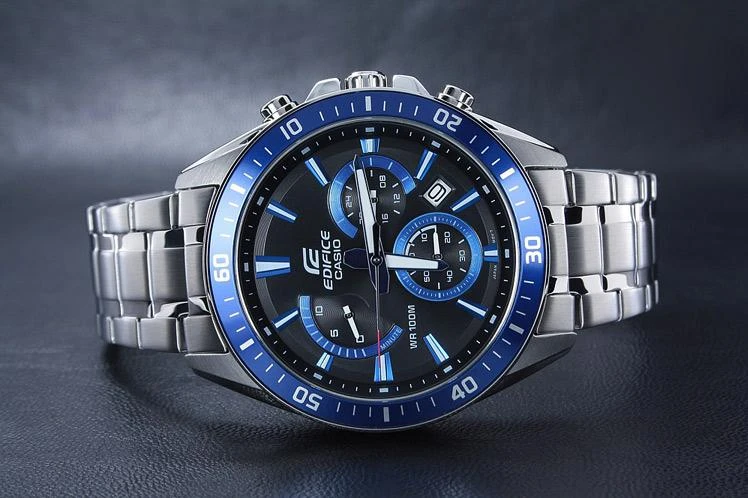 Casio EFR-552D-1A2