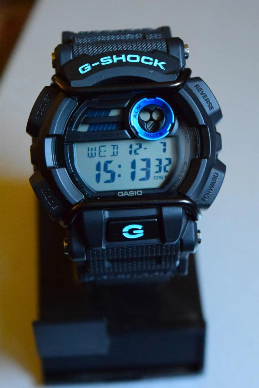 Casio G-Shock GD-400-1B2