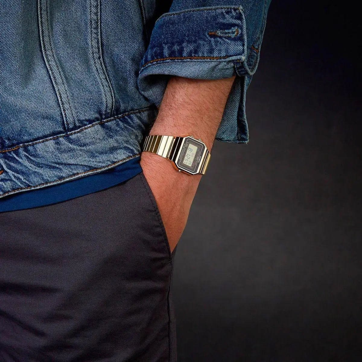 Casio A-700WEG-9A