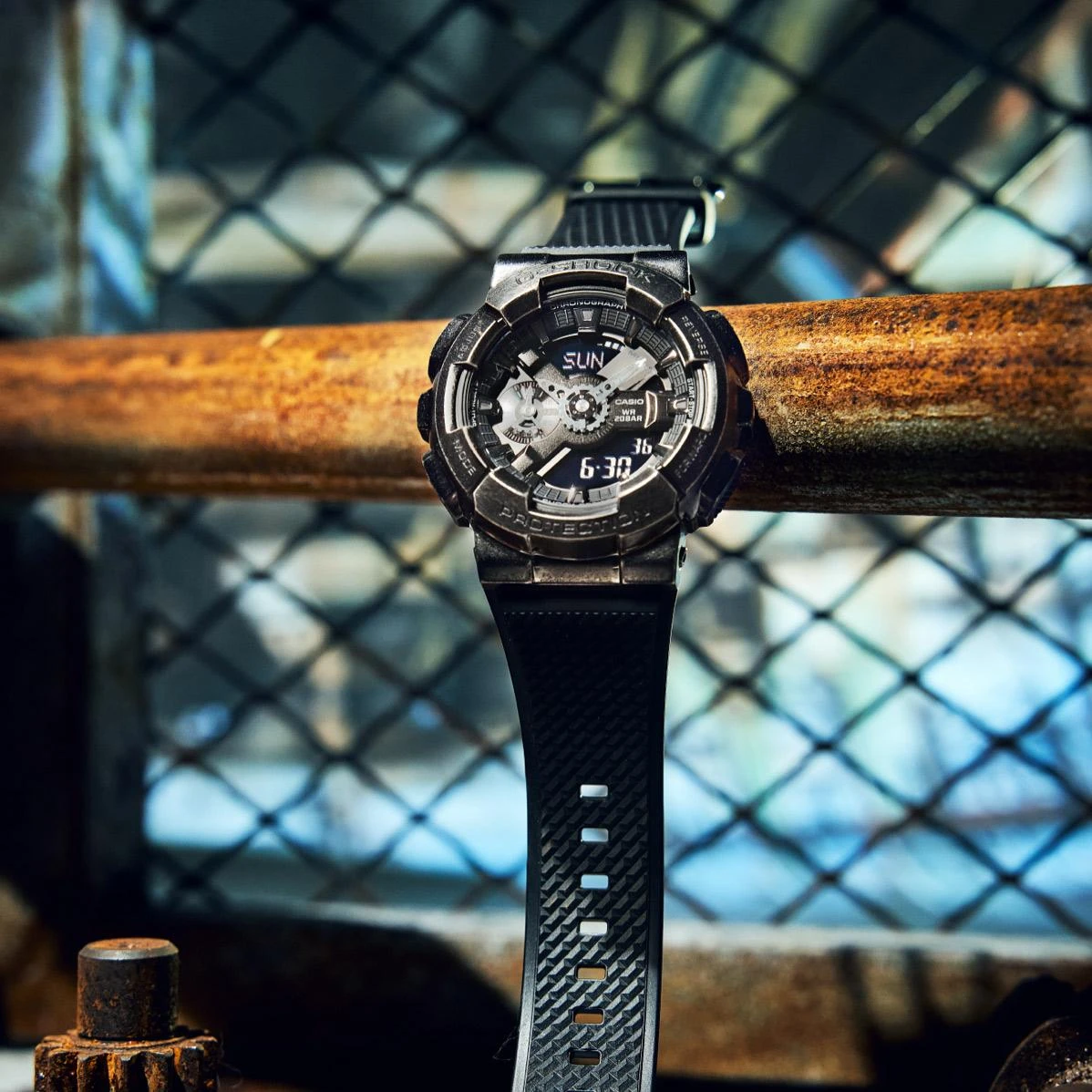 Наручные часы  Casio  G-Shock Casio GM-110VB-1A (фото 7) Наручные часы  Casio  G-Shock Casio GM-110VB-1A (фото 7)