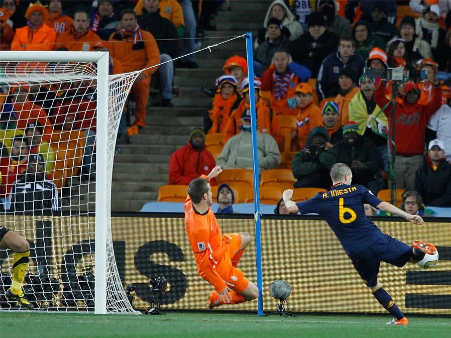 Наручные часы  Casio  G-Shock Casio DW-5600AI-1E (фото 3) Наручные часы  Casio  G-Shock Casio DW-5600AI-1E (фото 3)