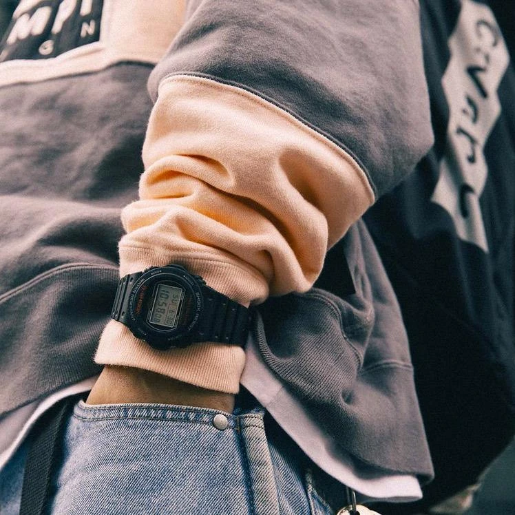 Casio G-Shock DW-5750E-1E