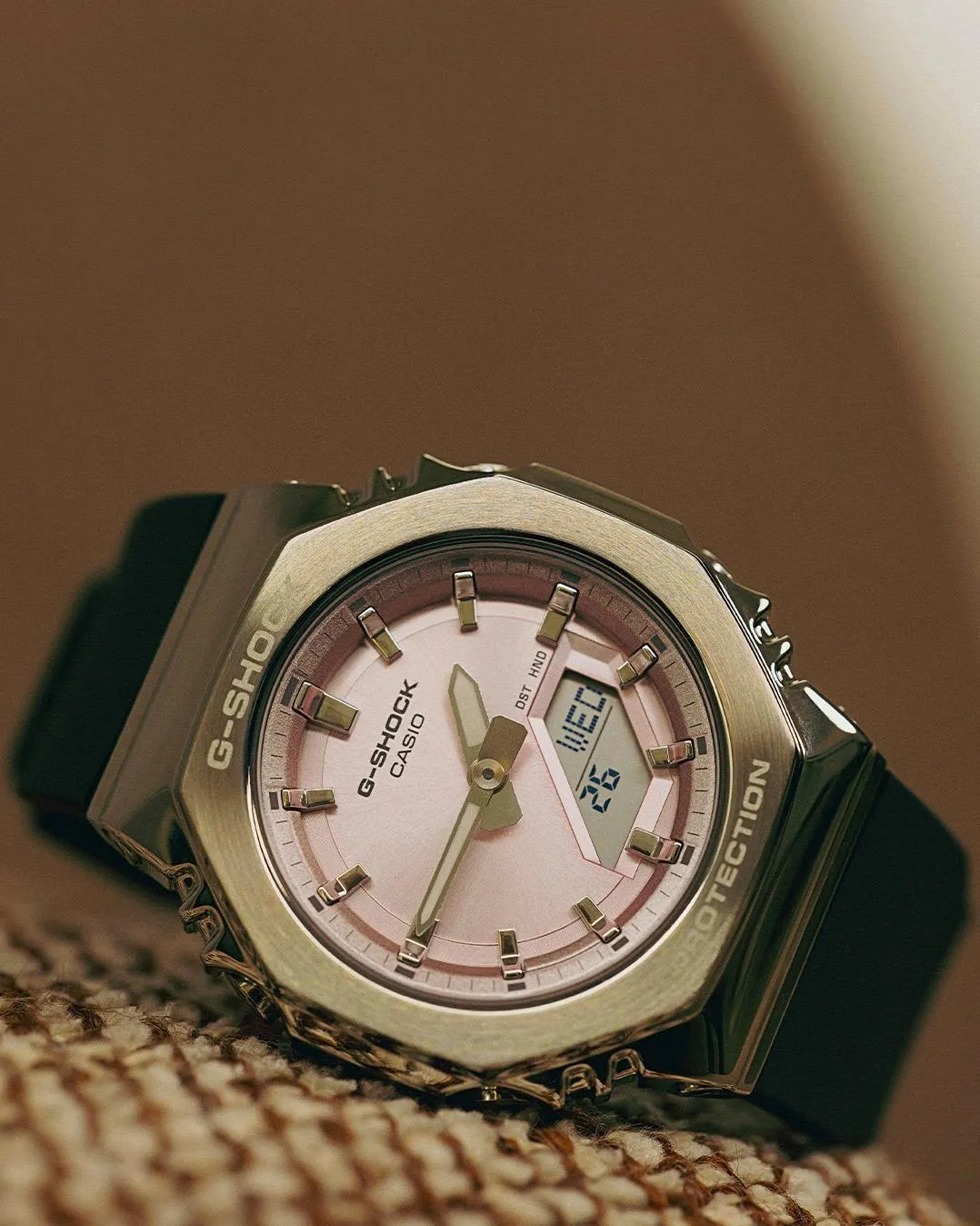Casio GM-S2110-4A