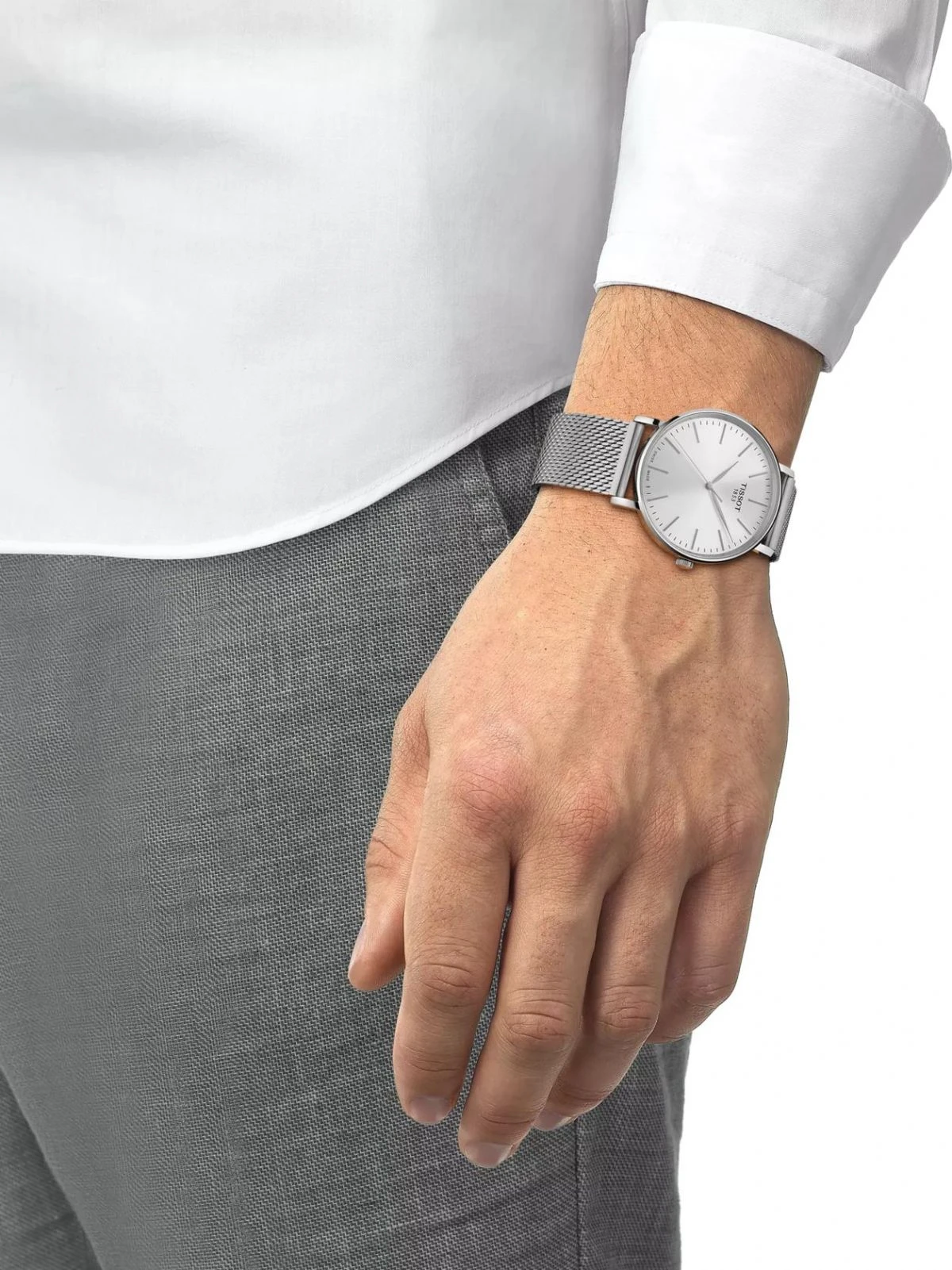 Tissot T-CLASSIC T143.410.11.011.00
