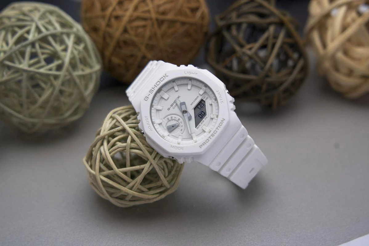Casio G-Shock GA-2100-7A7