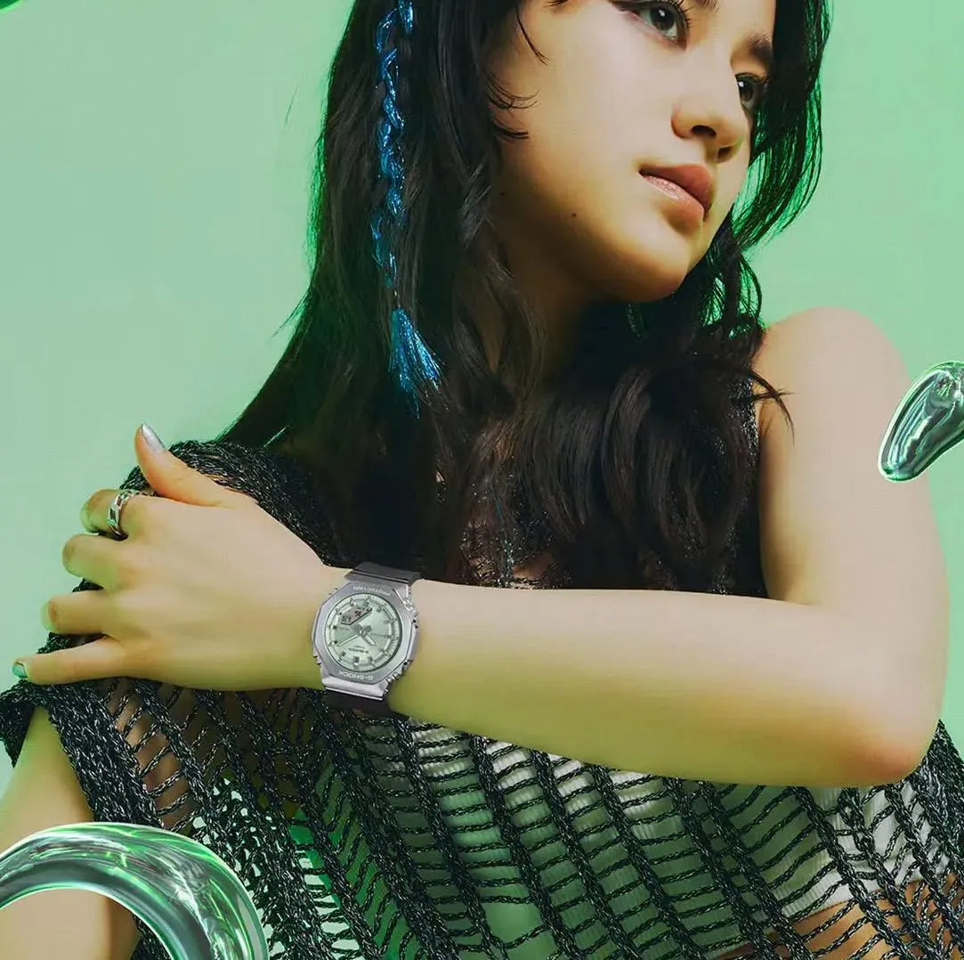 Casio GM-S2110-3A