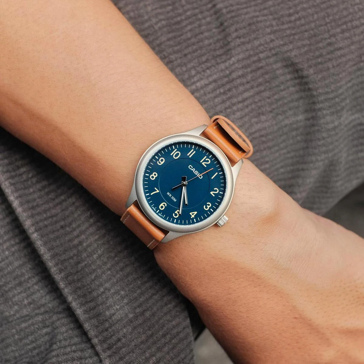 Casio MTP-B160L-2B