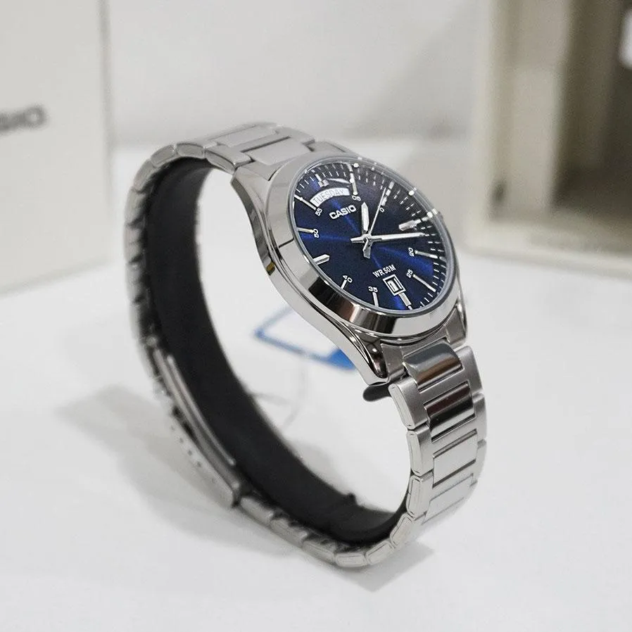 Casio Collection MTP-1370D-2A2