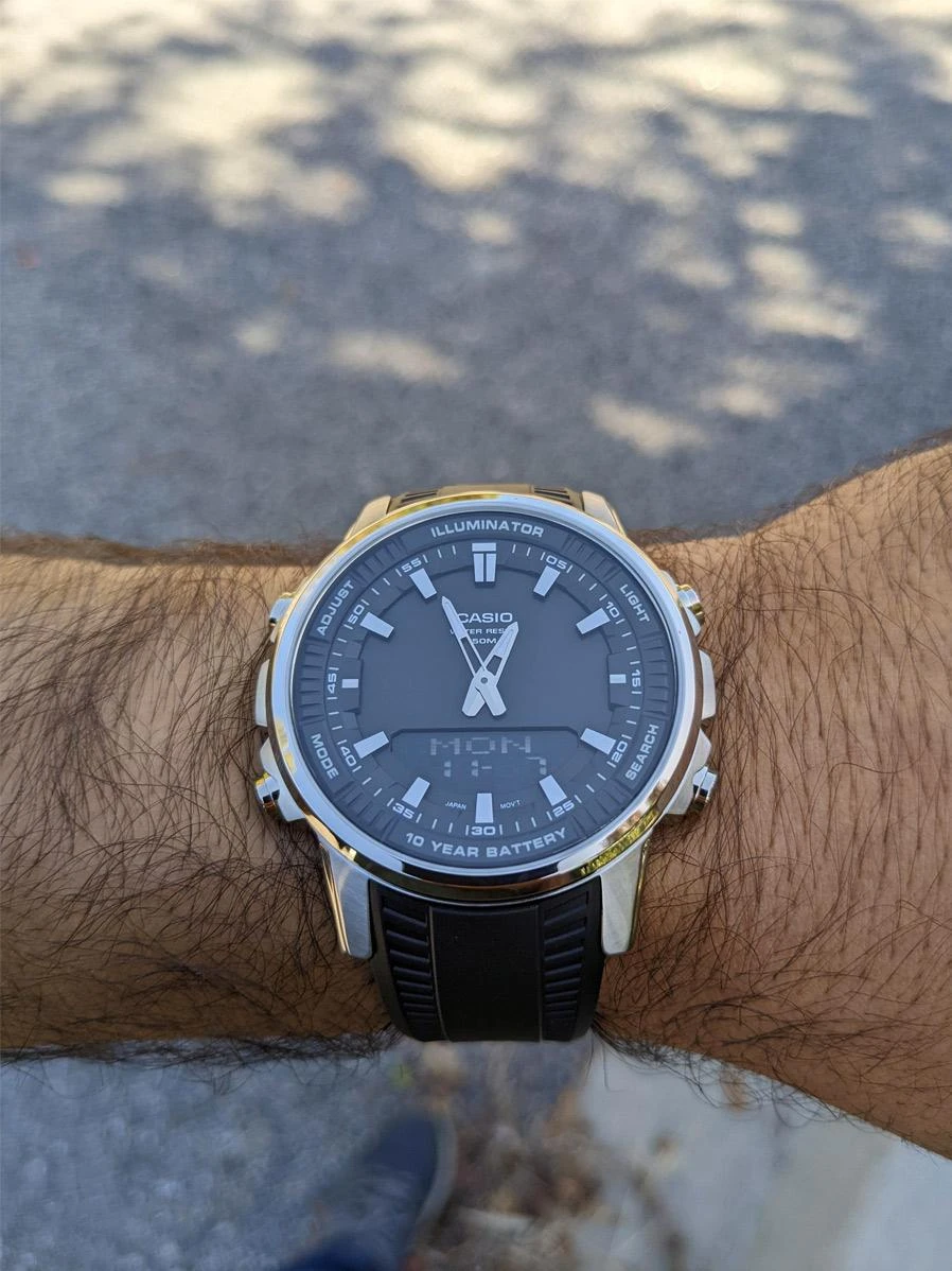 Casio AMW-880-1A