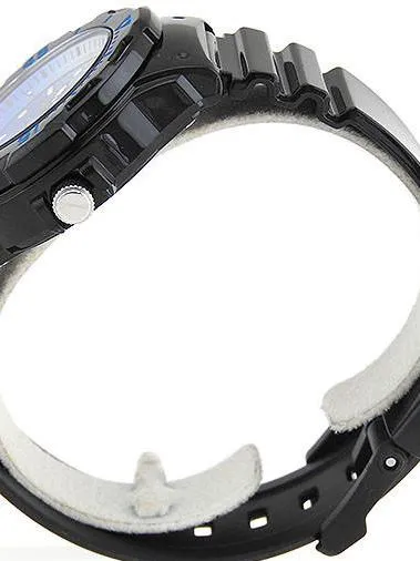 Casio Collection LRW-200H-2E