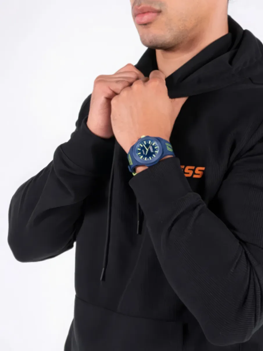 Guess Eco-Friendly Made from Plants GW0587L2