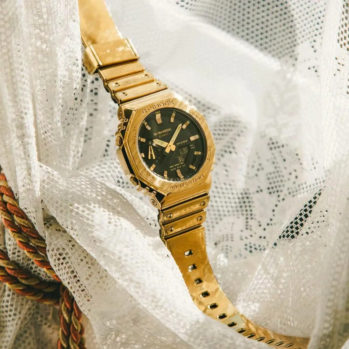 Casio GM-2100YMG-9A