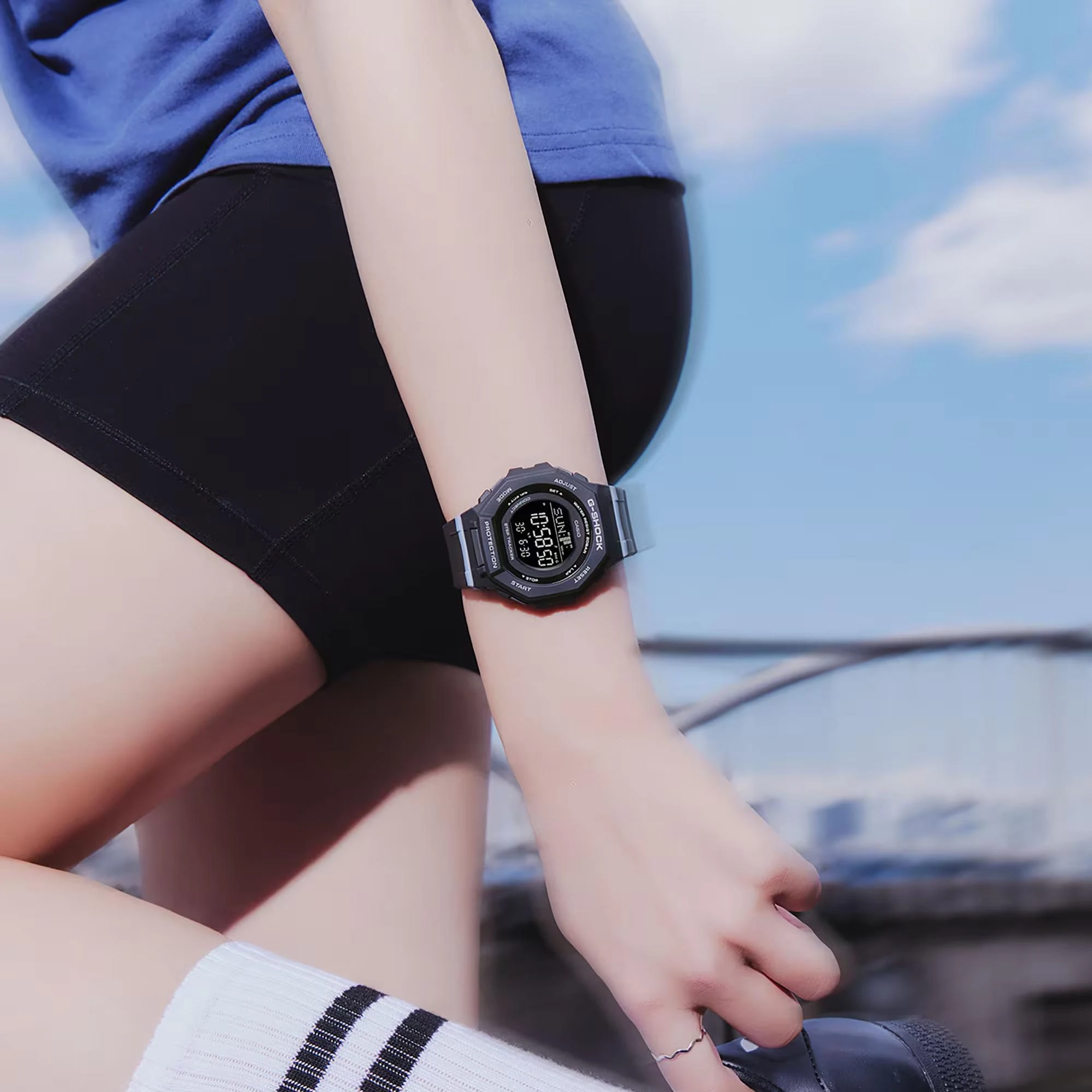 Casio G-Shock GMD-B300-1E