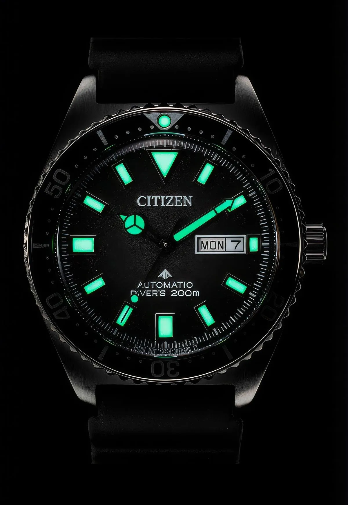 Citizen NY0120-01E