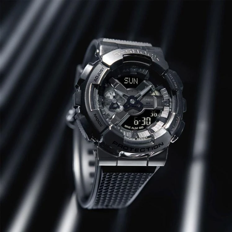 Casio GM-110BB-1A