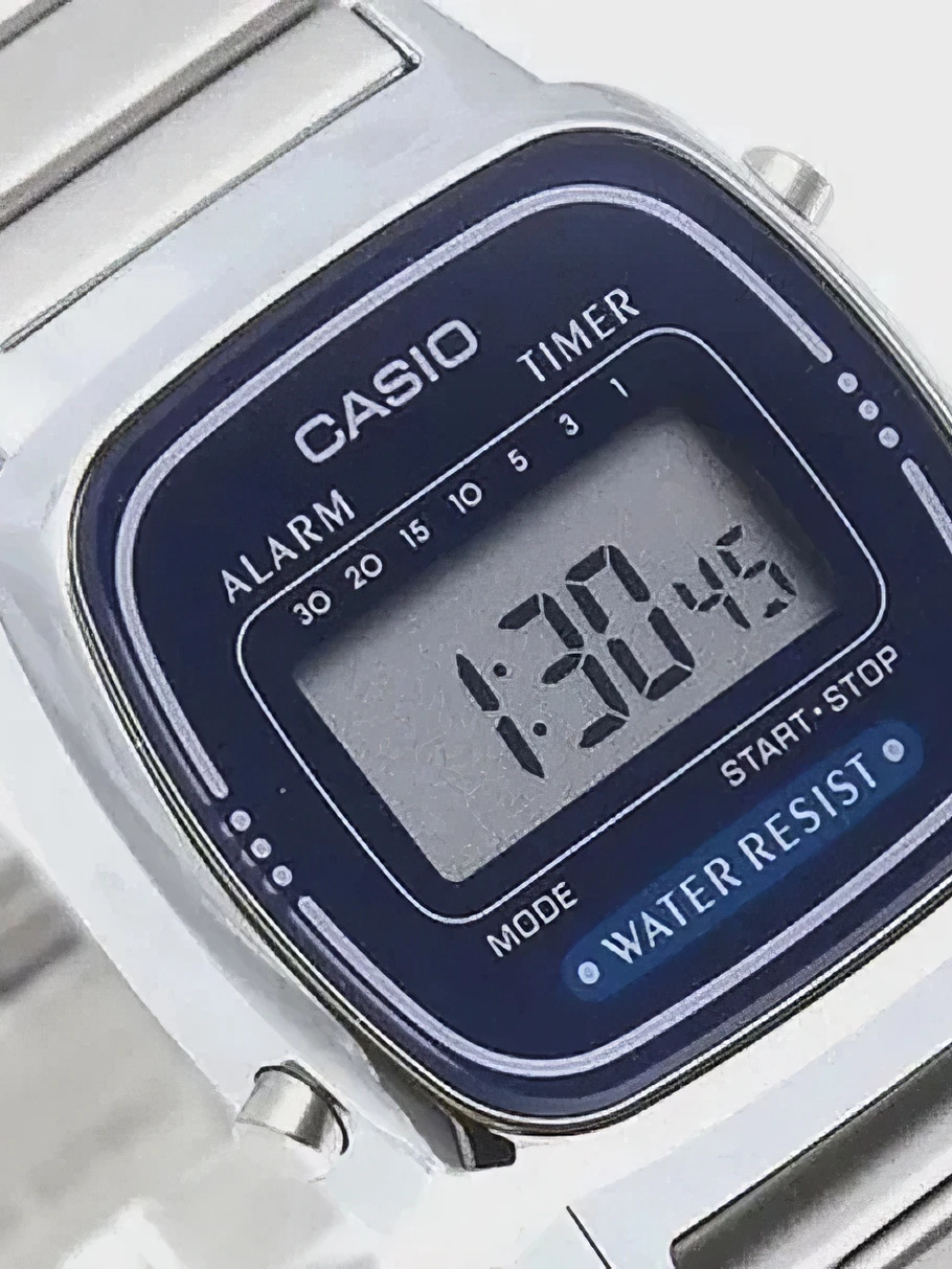 Casio Vintage LA-670WA-2E