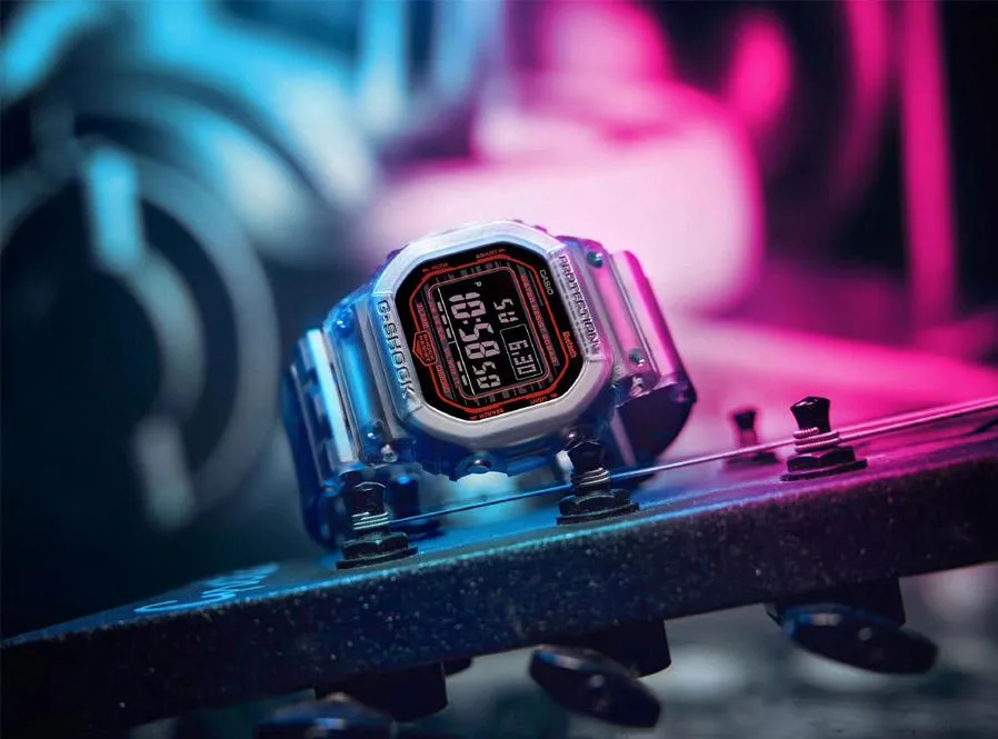 Casio DW-B5600G-1E