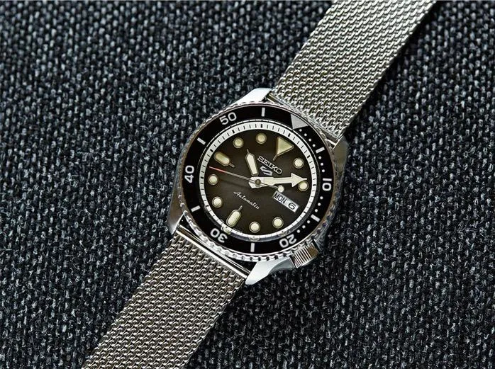 Seiko Seiko 5 Sports SRPD73K1