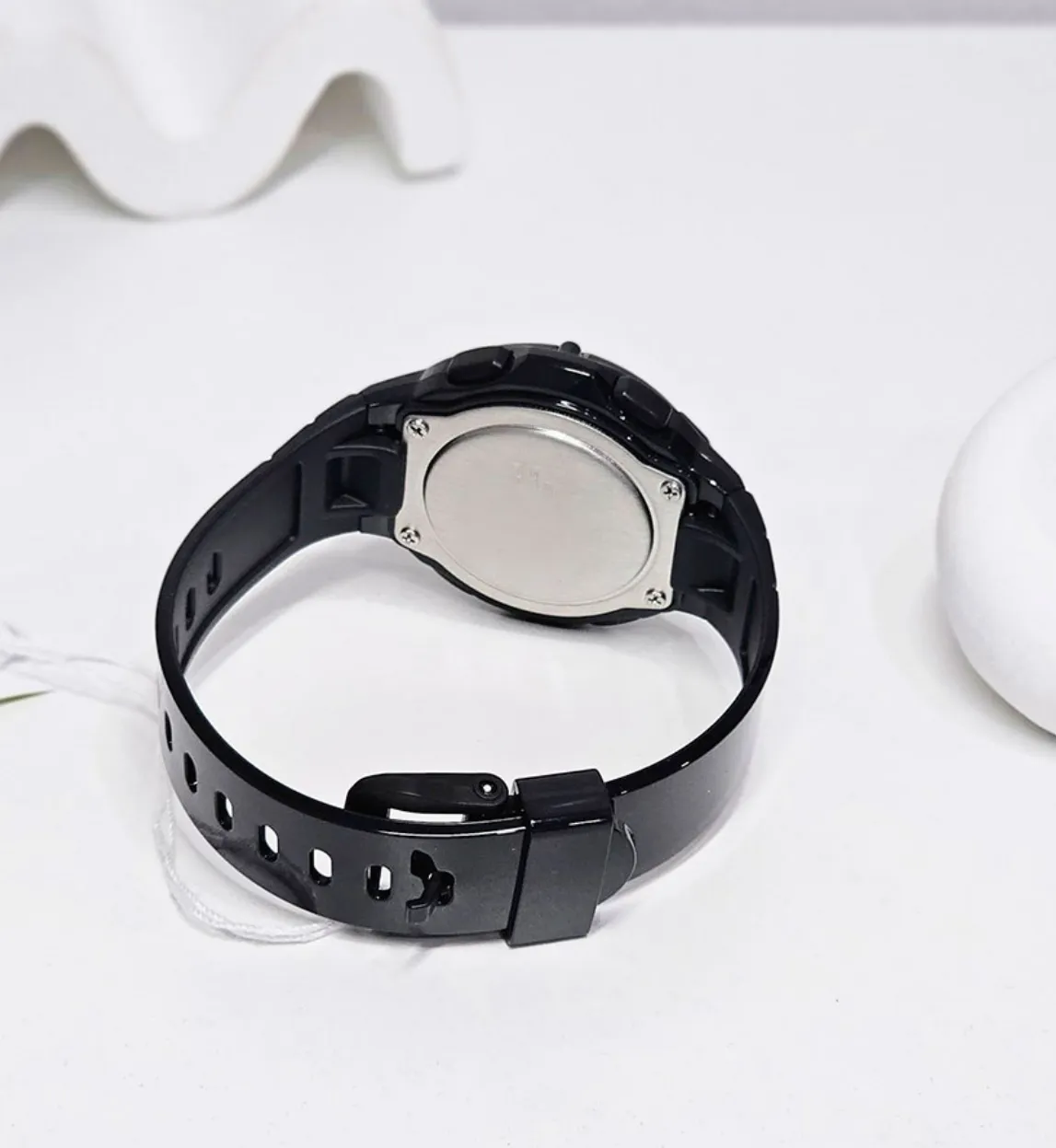 Casio Collection LWS-1200H-1A2