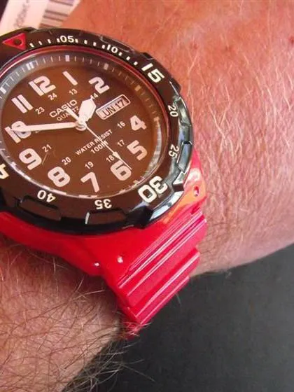 Casio Collection MRW-200HC-4B