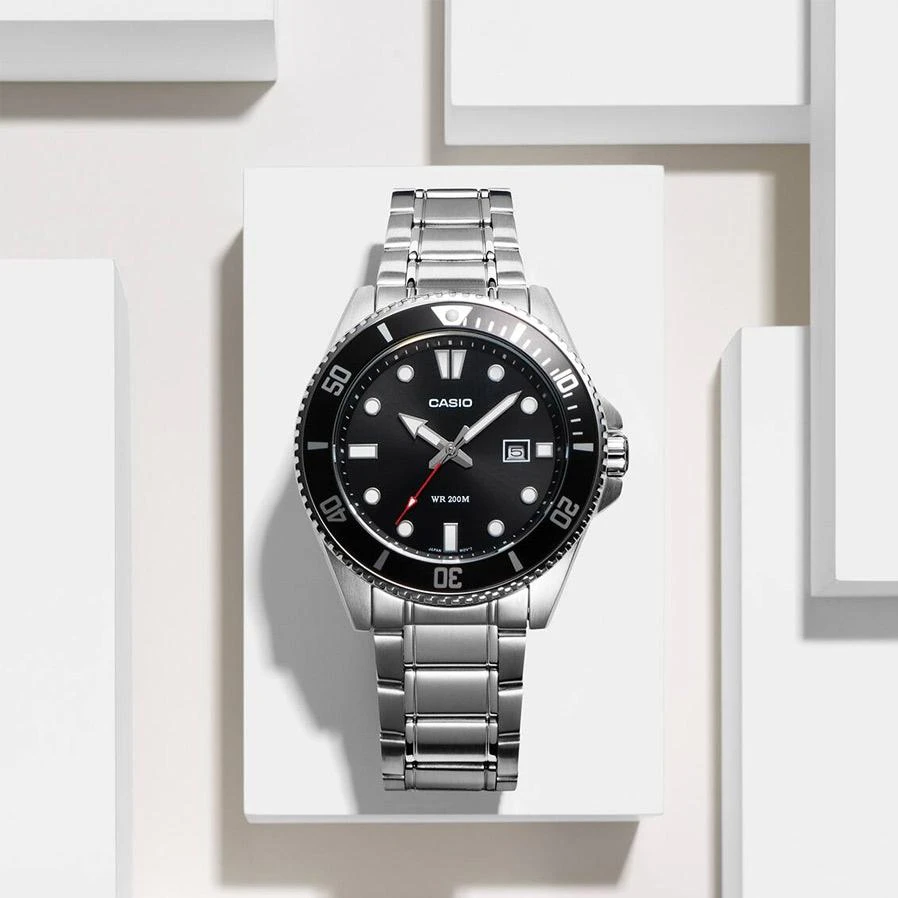 Casio MDV-107D-1A1